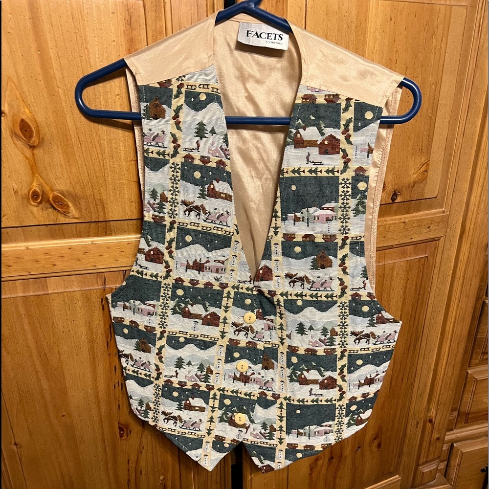 Womens beautiful Christmas Vest by Facets (Mirrors) size Medium , very nice vest
